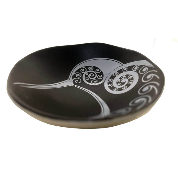 Kiwi White On Black 7cm Bowl