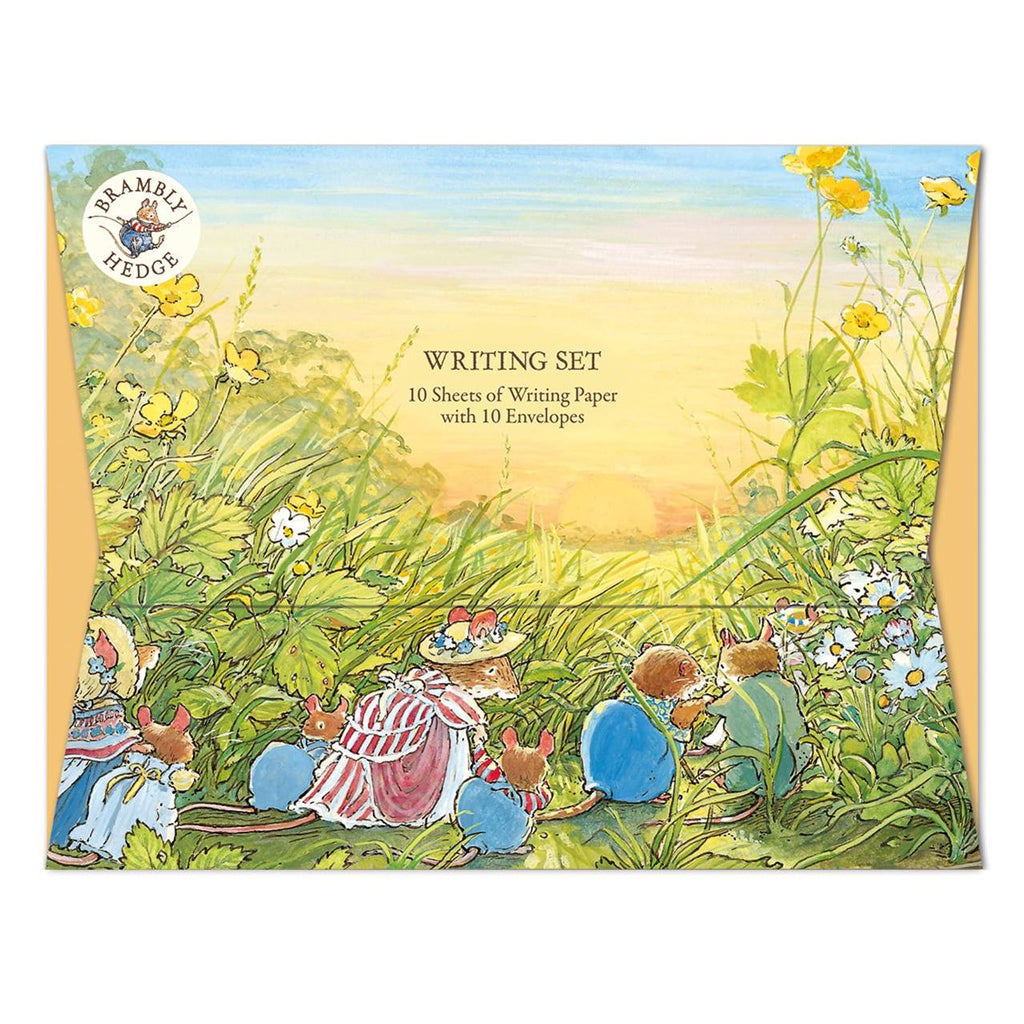 Brambly Hedge Sunset in the Meadow Writing Set