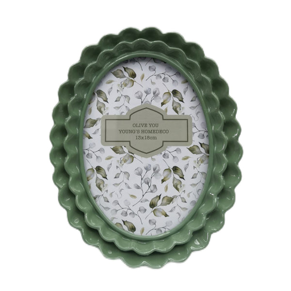 Lotti Petal Oval Picture Frame