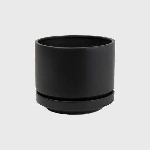Clearcut image of Large Potted Zurich Planter in Black.