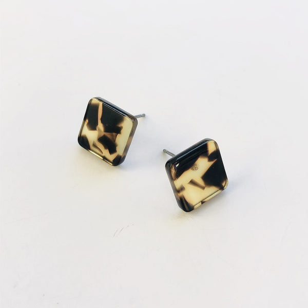 Tortoise Studs